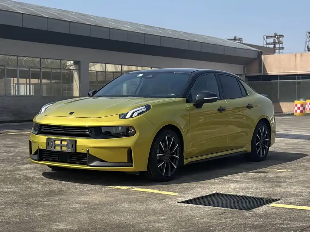 Lynk & Co 03 2020