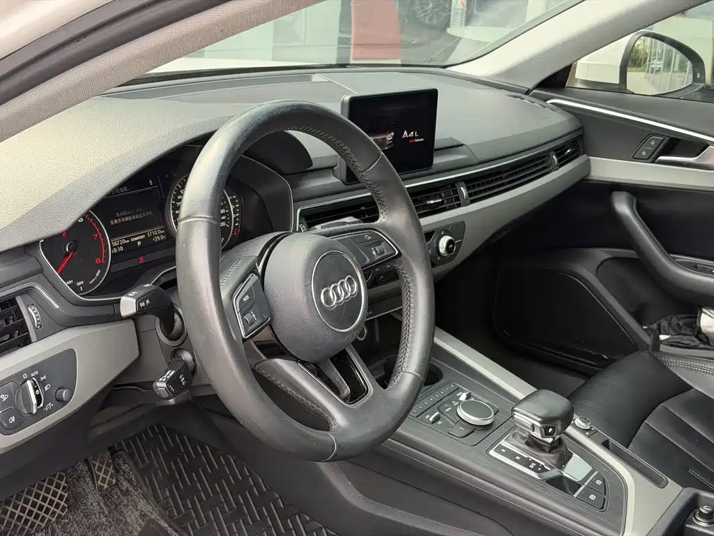 Audi A4L — миниатюра 6