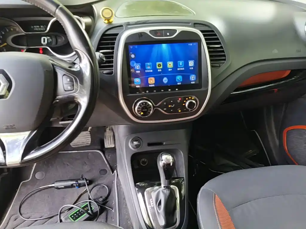 Renault Captur — миниатюра 13