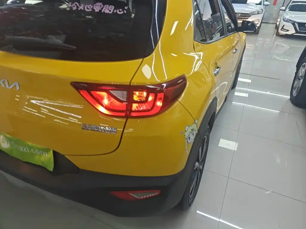 Kia KX1 2021 1.4L CVT