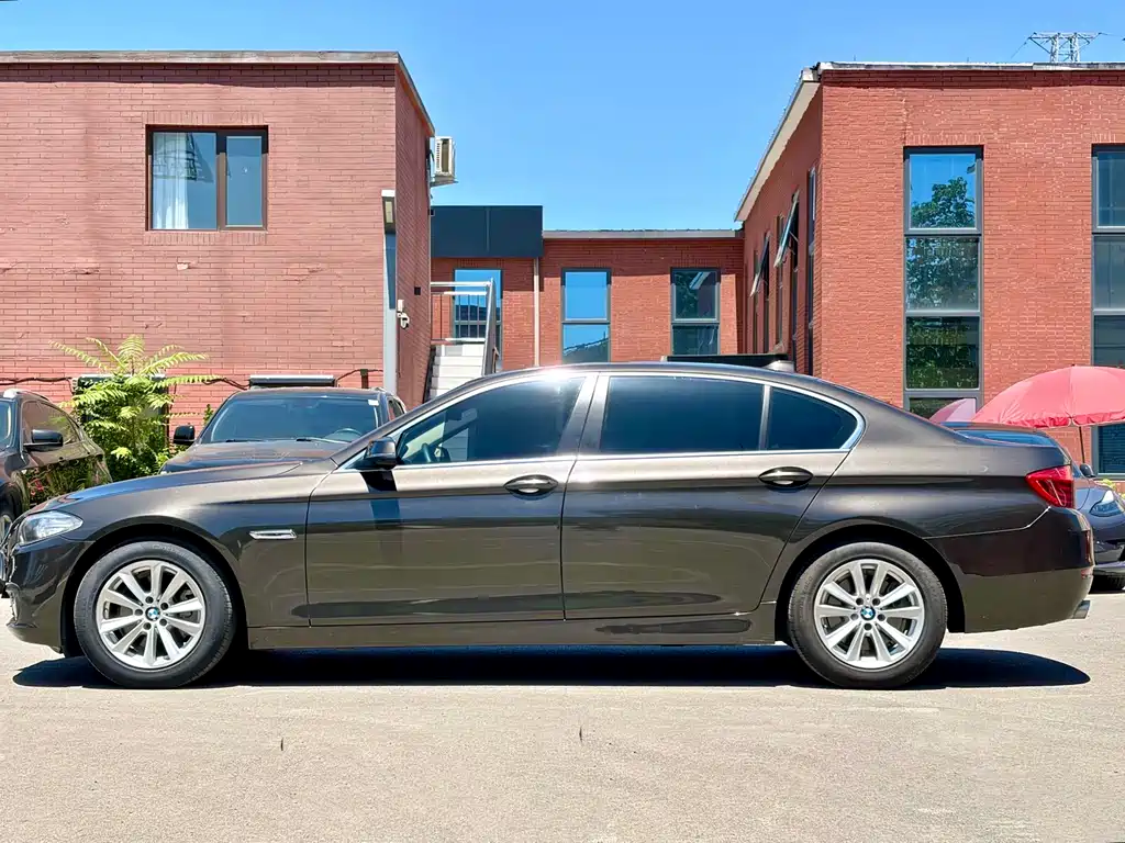 BMW 5 Series 5 2017 520Li Elegant