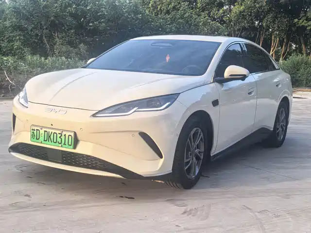 2025 BYD Seal