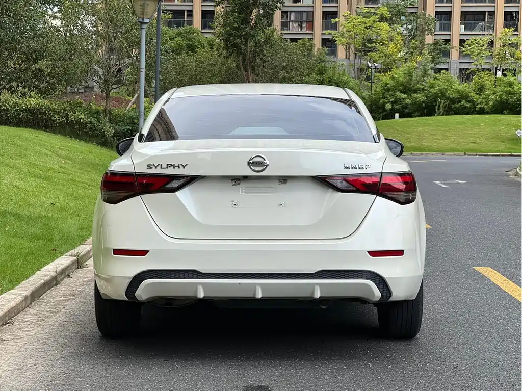 Nissan Sylphy — миниатюра 16