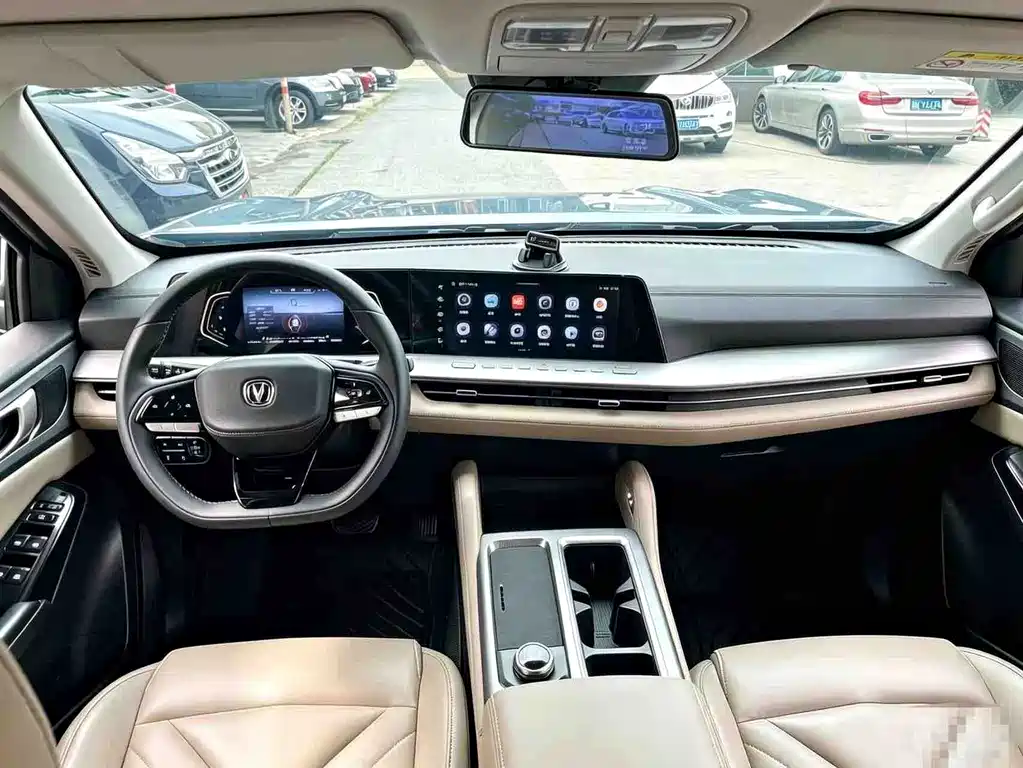 Changan 峰景房车 — миниатюра 10
