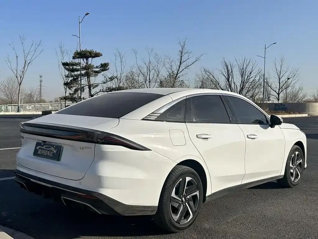 GEELY GALAXY GALAXY L6