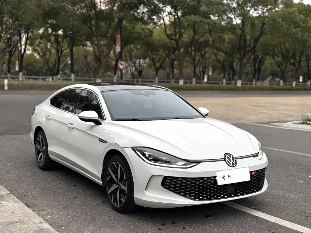 Volkswagen Lamando — миниатюра 2
