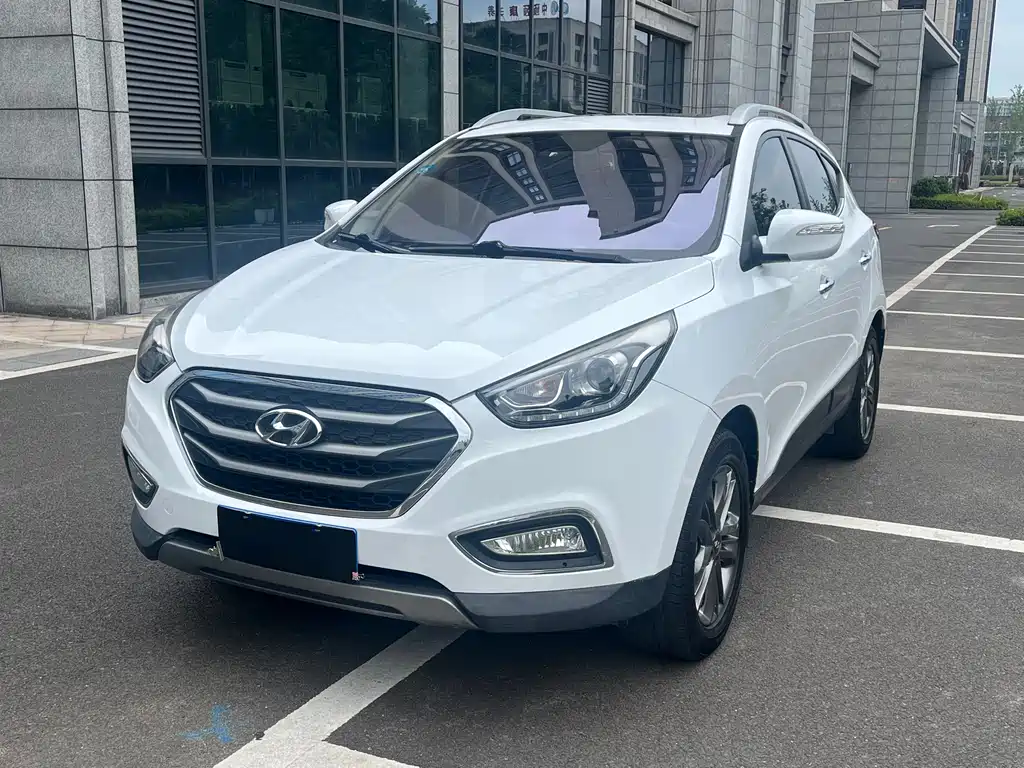 Hyundai ix35 2015 2.0L Auto 2WD Smart Type China V