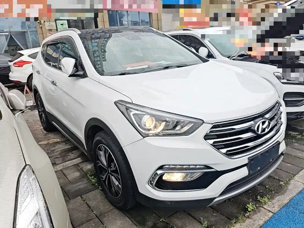 Hyundai Santa Fe — миниатюра 4