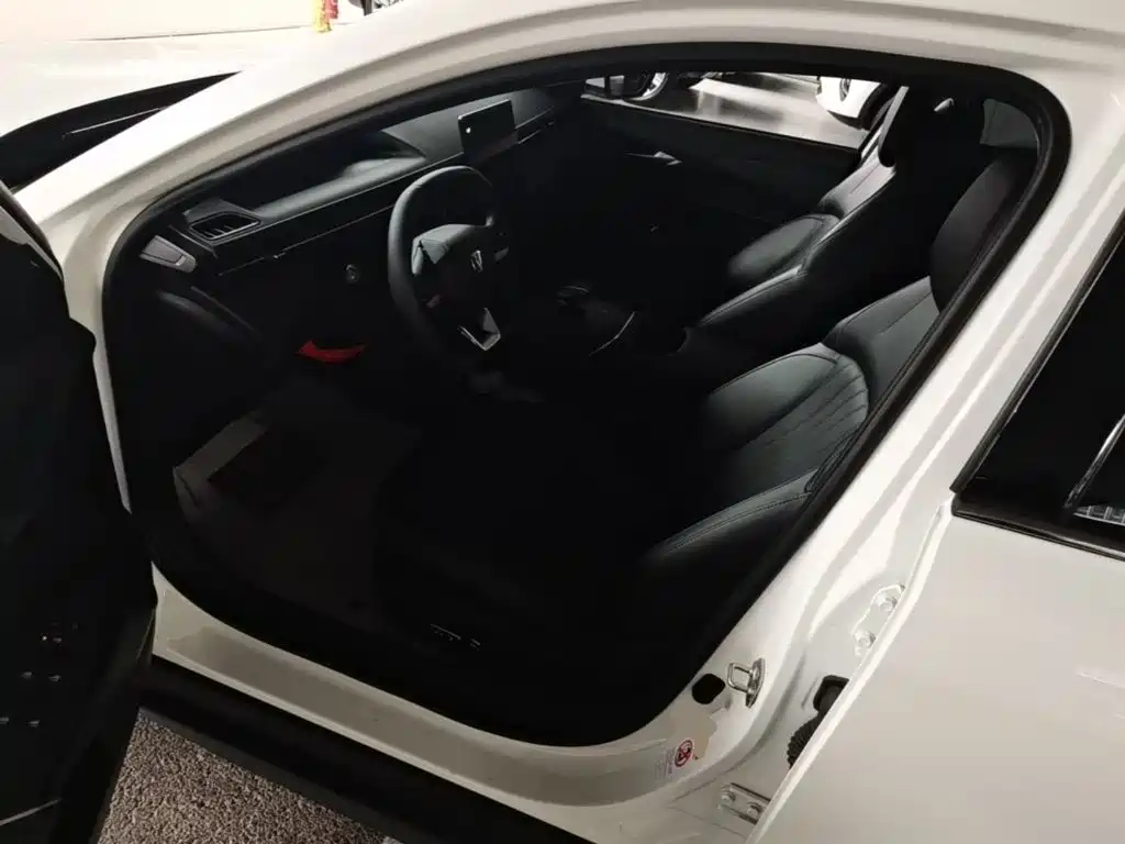Changan Eado — миниатюра 15