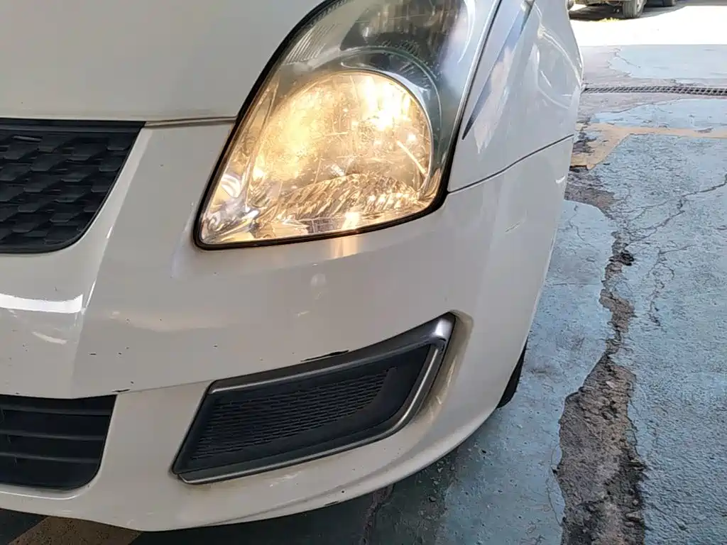 Suzuki Swift — миниатюра 24