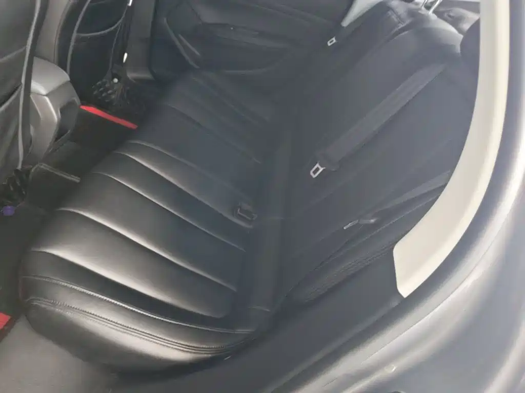 Peugeot 308 — миниатюра 17