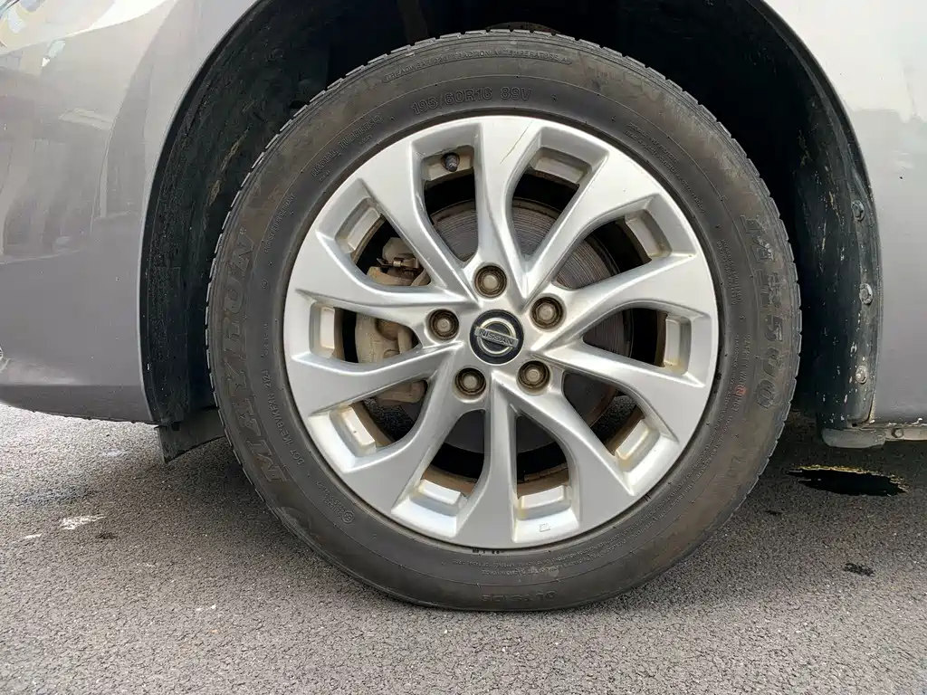Nissan Sylphy — миниатюра 8