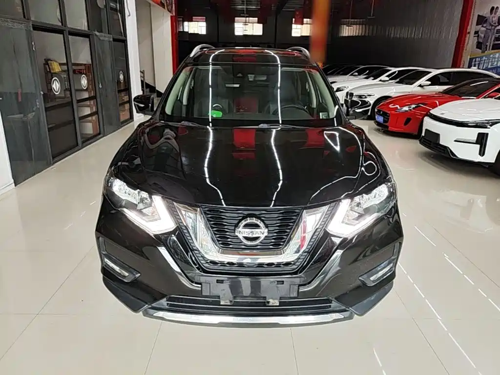 Nissan X-Trail — миниатюра 3