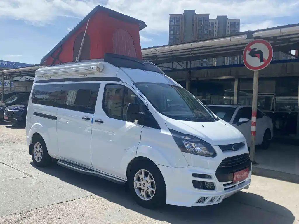 Ford Transit — миниатюра 16