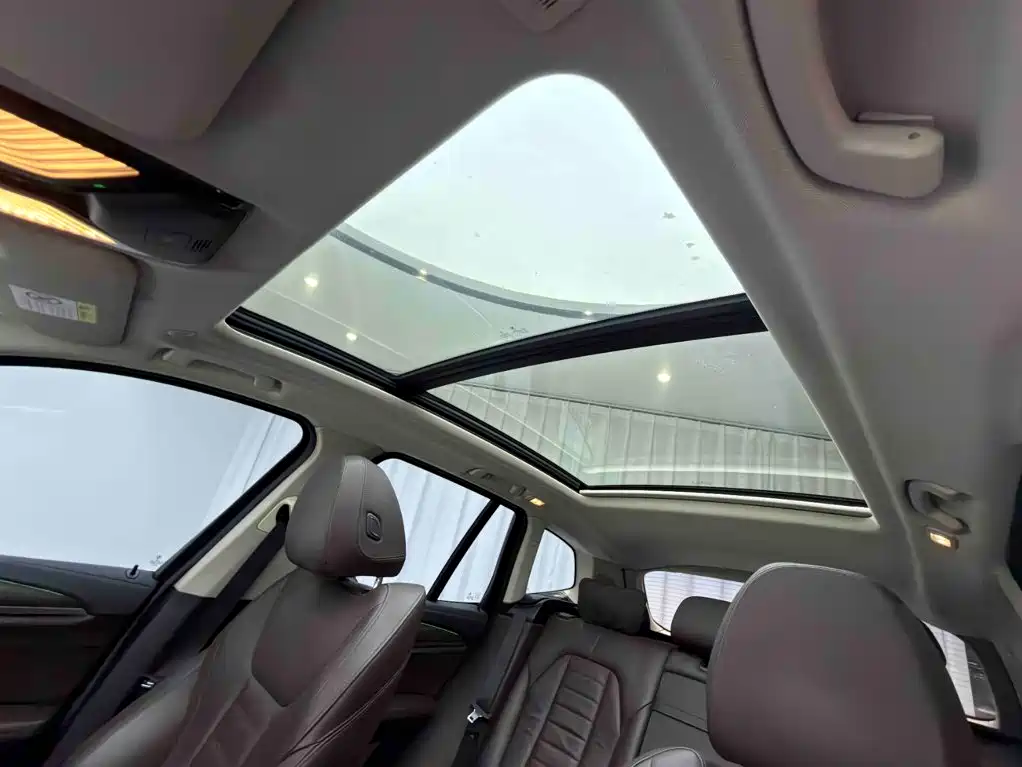 BMW X3 — миниатюра 13
