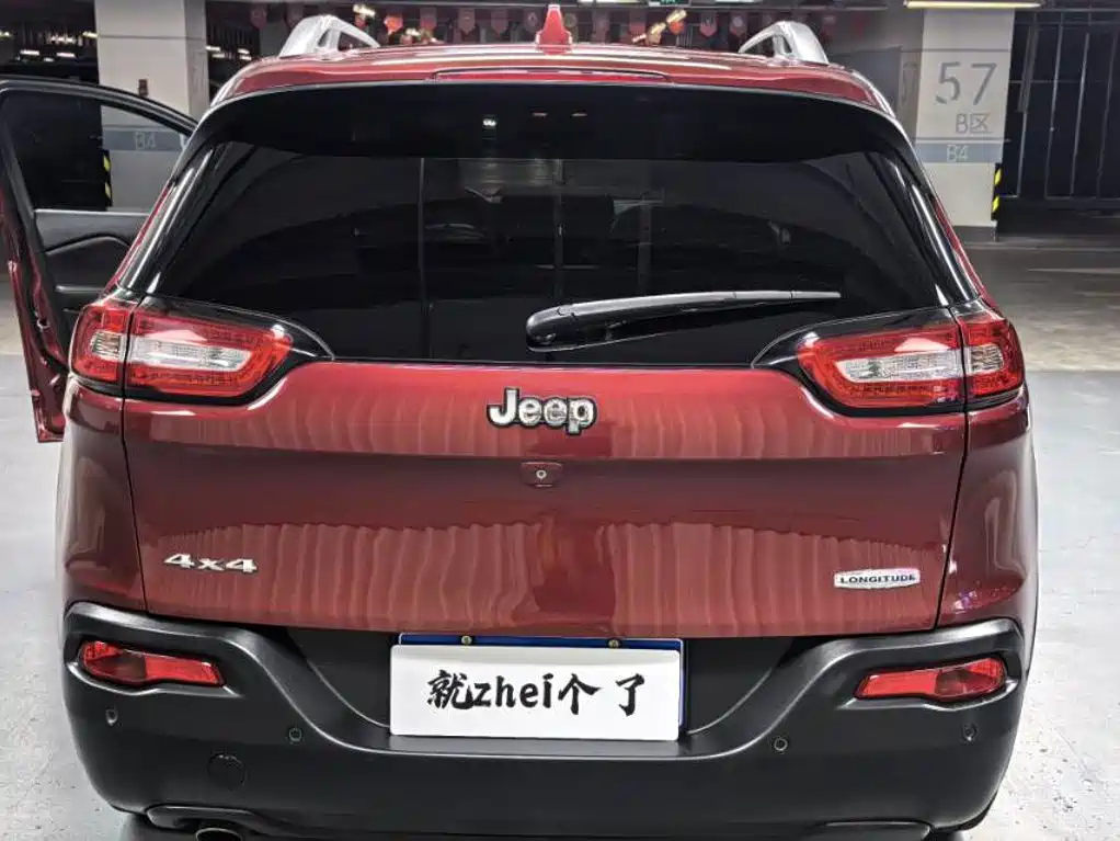 Jeep Cherokee (Import) — миниатюра 14