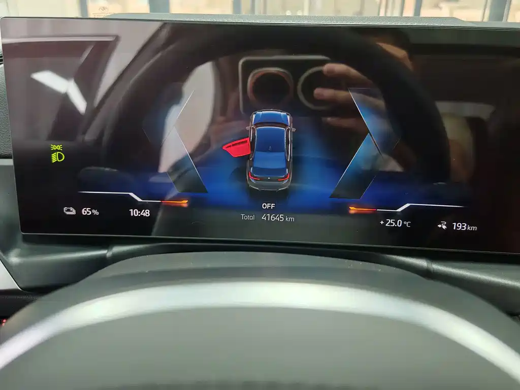 BMW i3 — миниатюра 12