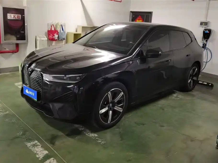 BMW iX 2023