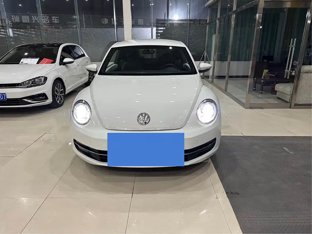 Volkswagen Beetle 2015