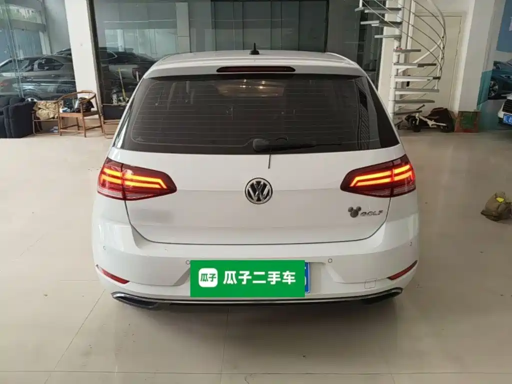 Volkswagen Golf — миниатюра 6