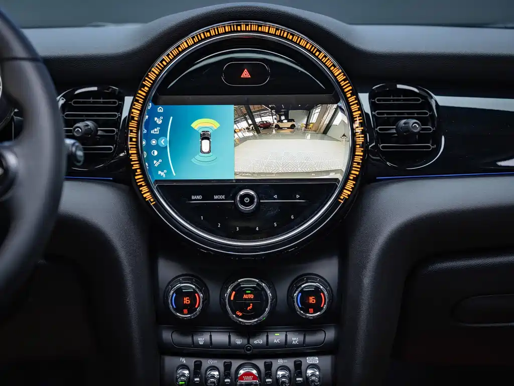 MINI Mini — миниатюра 16