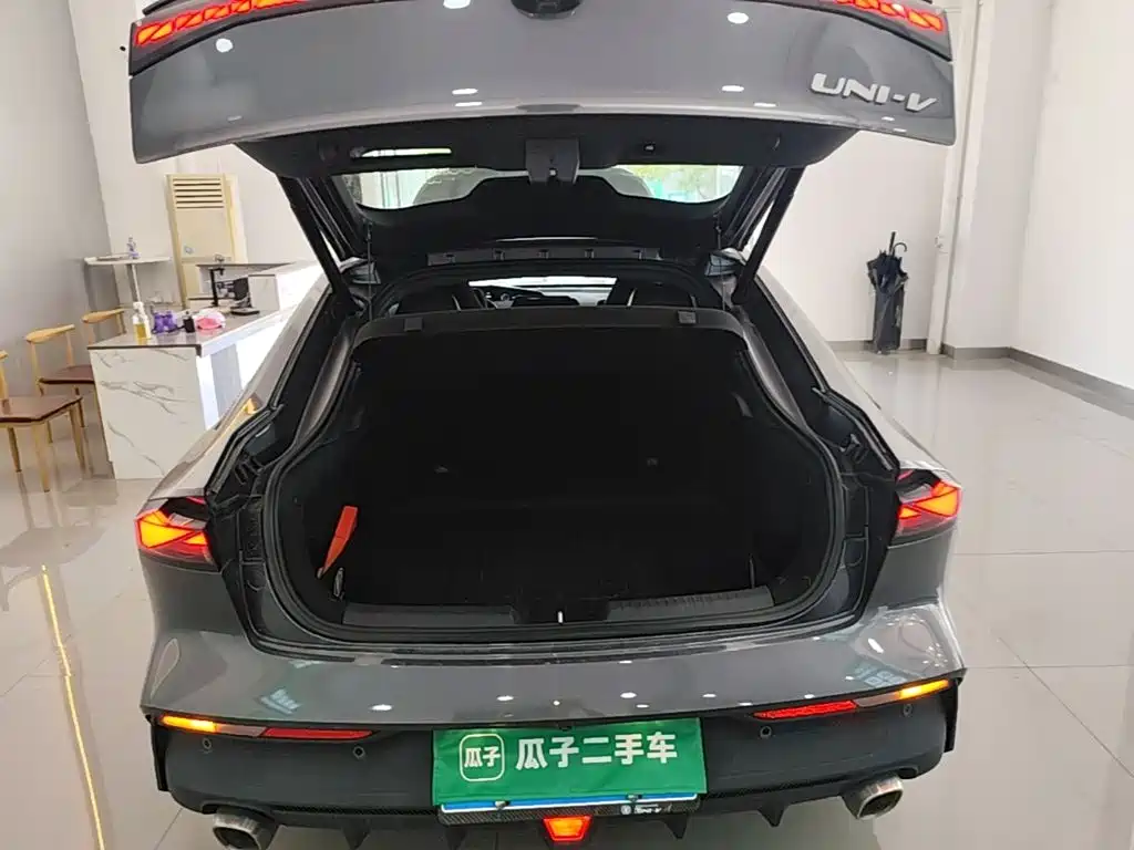 Changan UNI-V — миниатюра 19