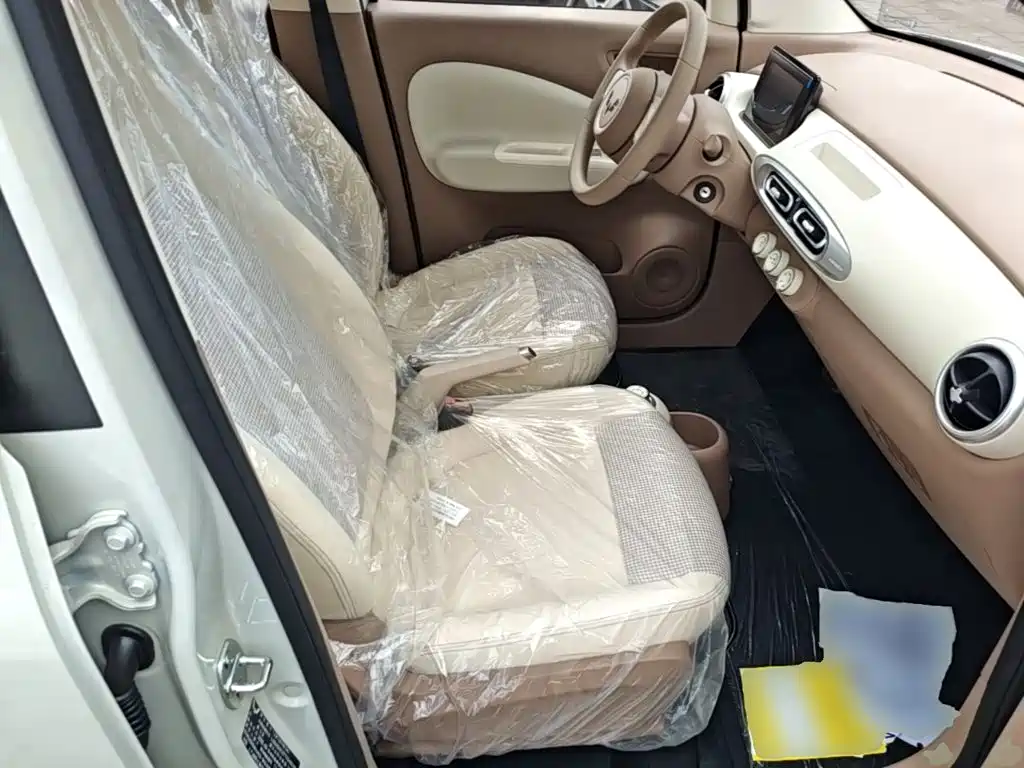 Wuling MINIEV — миниатюра 25