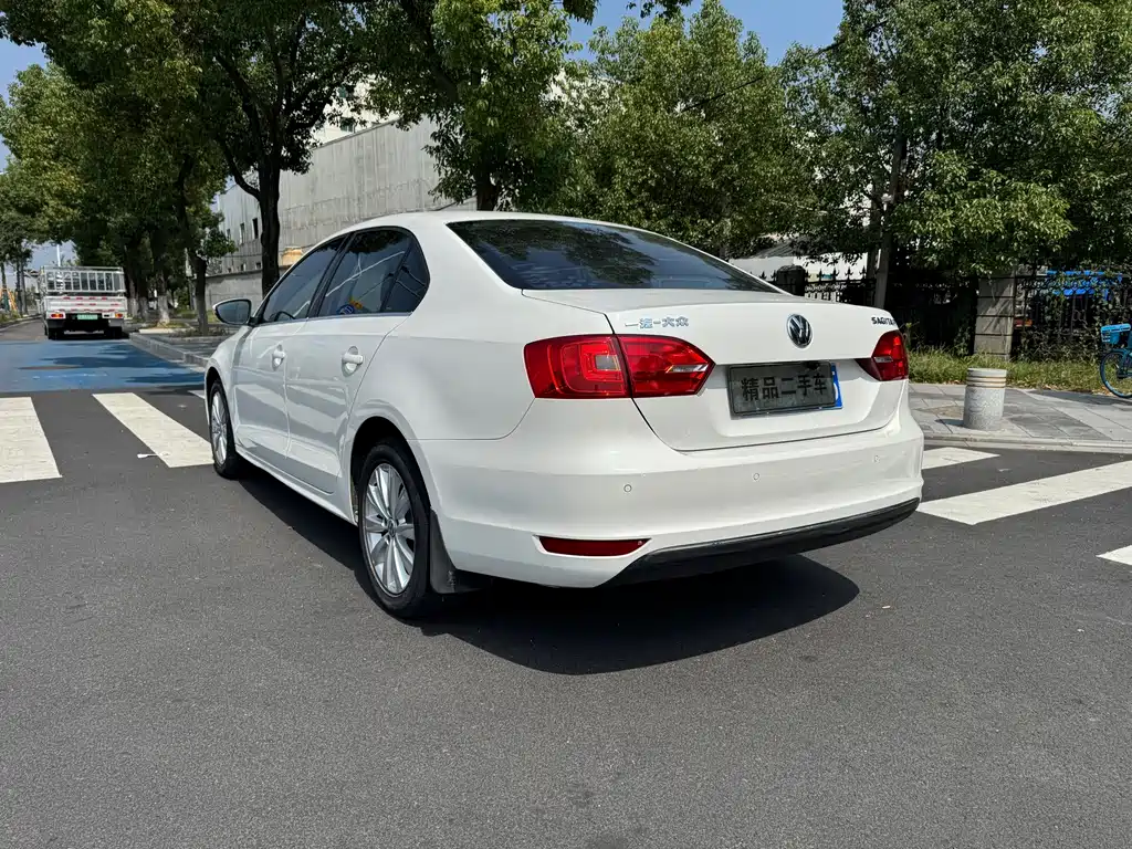 Volkswagen Sagitar — миниатюра 6