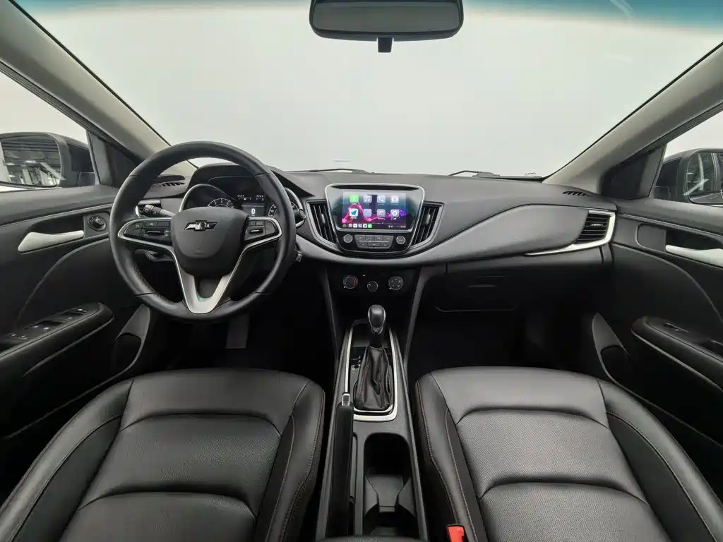 Chevrolet Monza — миниатюра 5