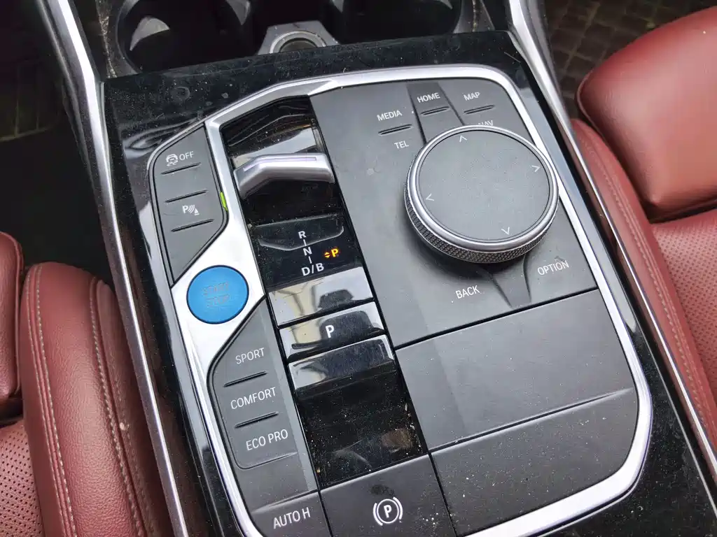 BMW i3 — миниатюра 18