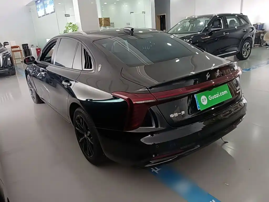 Hongqi Hongqi H5 — миниатюра 5