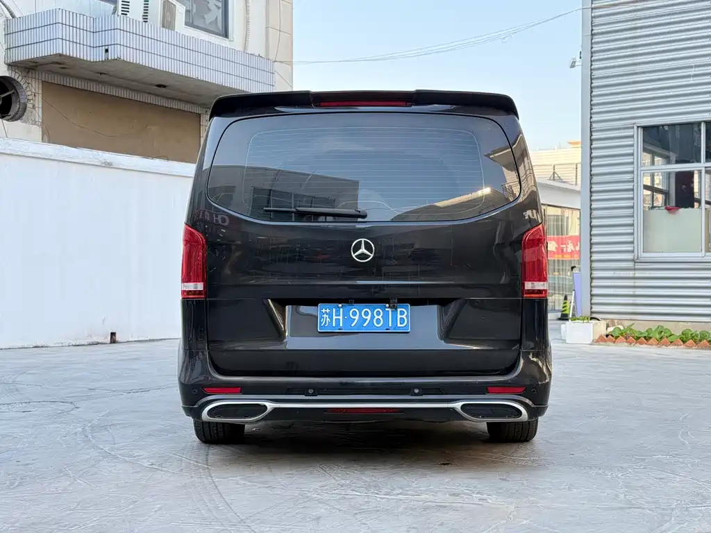 MERCEDES-BENZ VITO