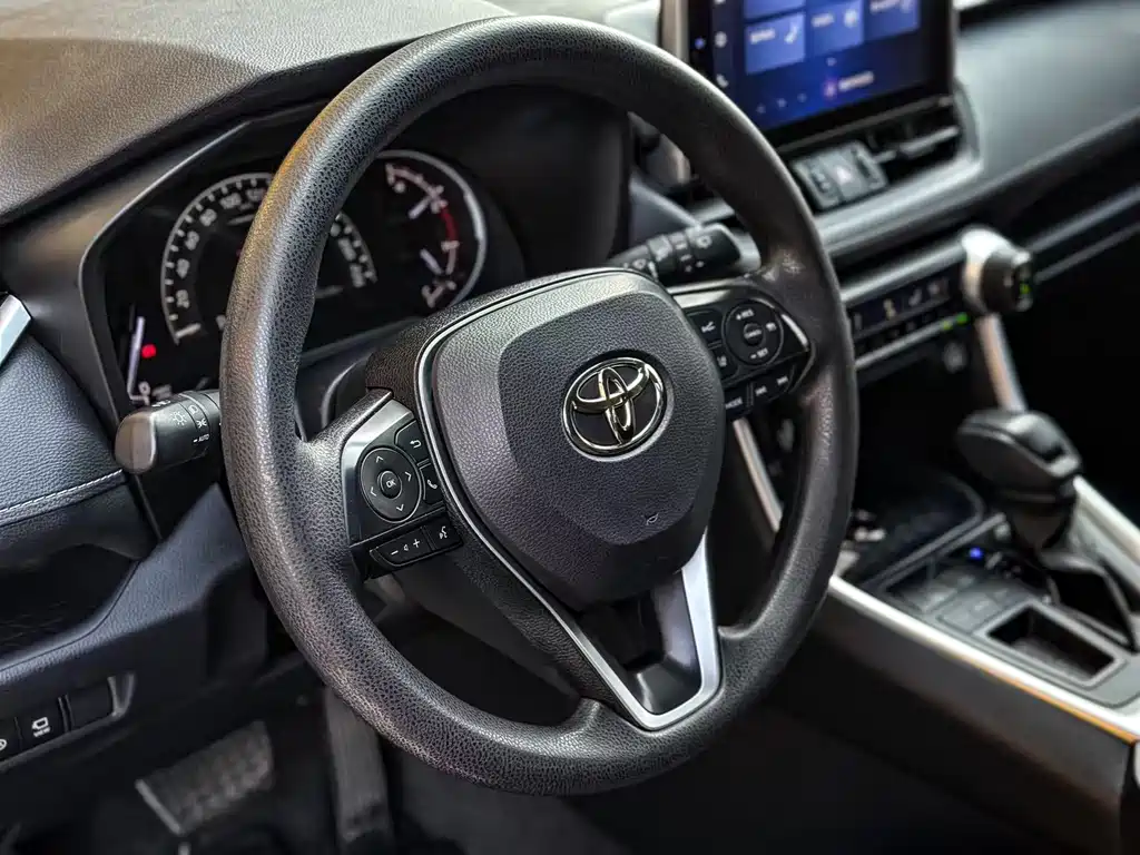 TOYOTA RAV4 RONGFANG