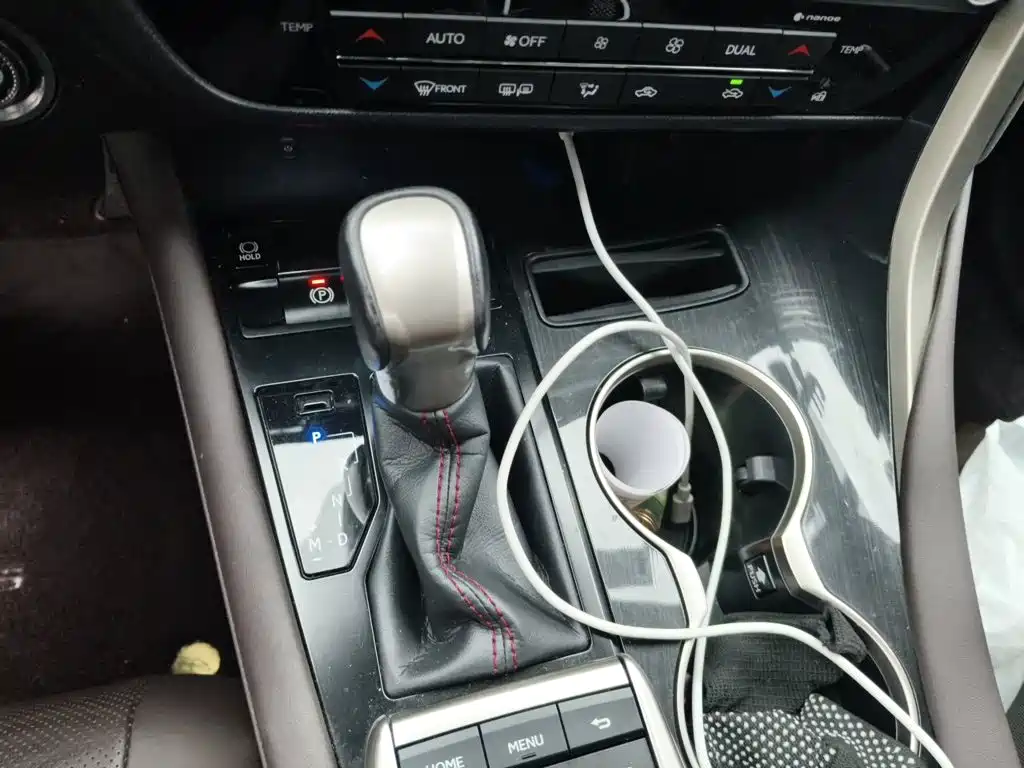 Lexus RX — миниатюра 15