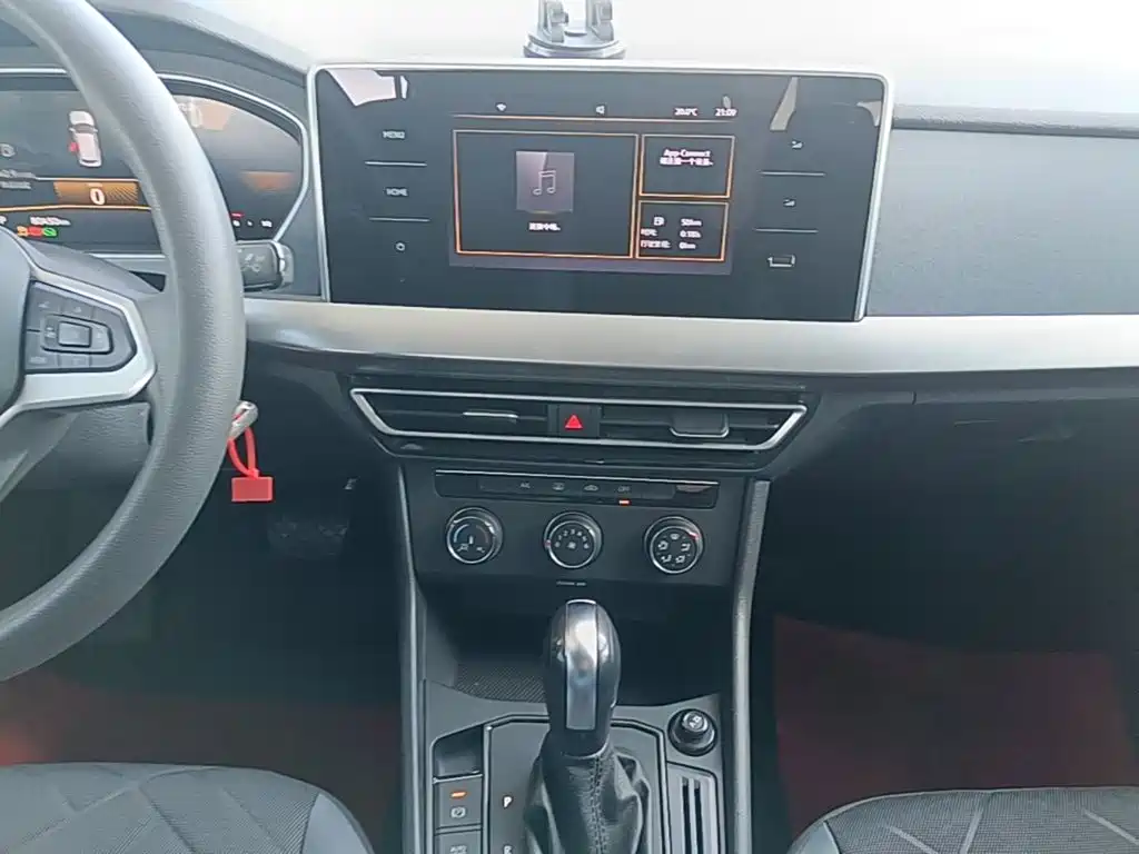Volkswagen Lavida — миниатюра 13