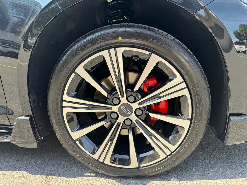 Geely Xingrui — миниатюра 17