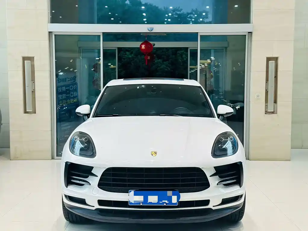 Porsche Macan — миниатюра 2