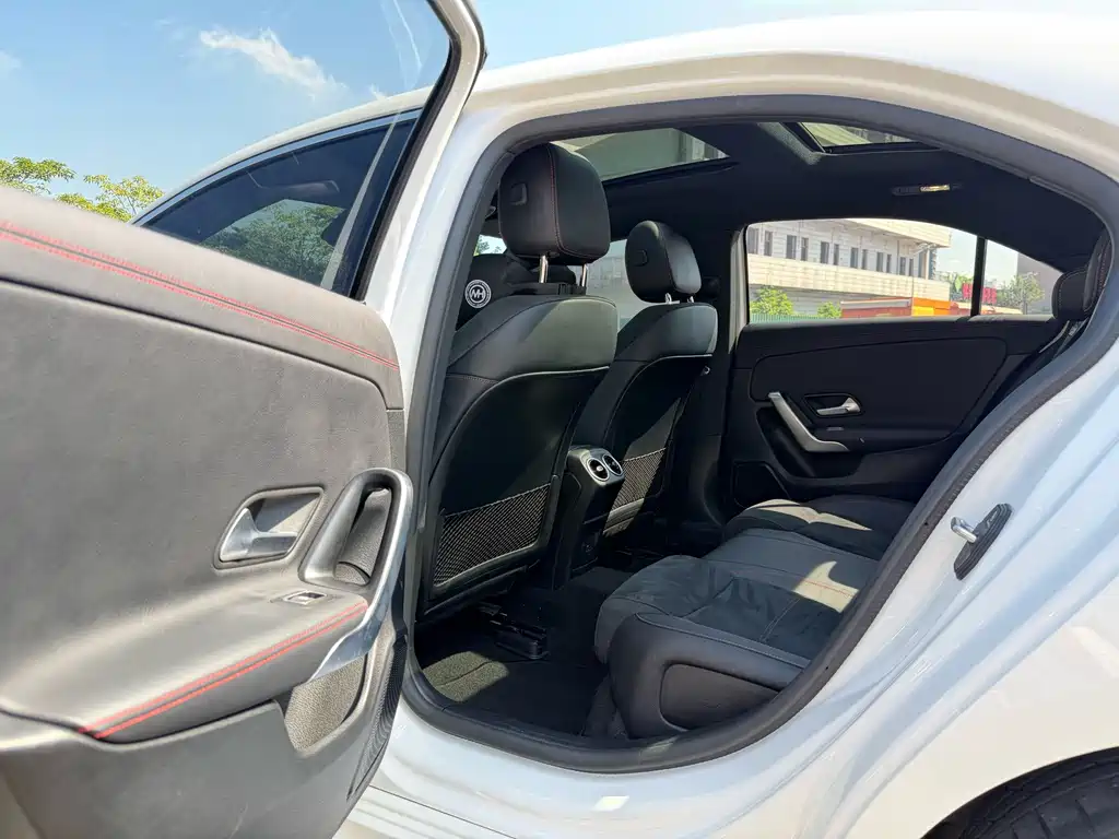 Mercedes-Benz A-Class — миниатюра 22