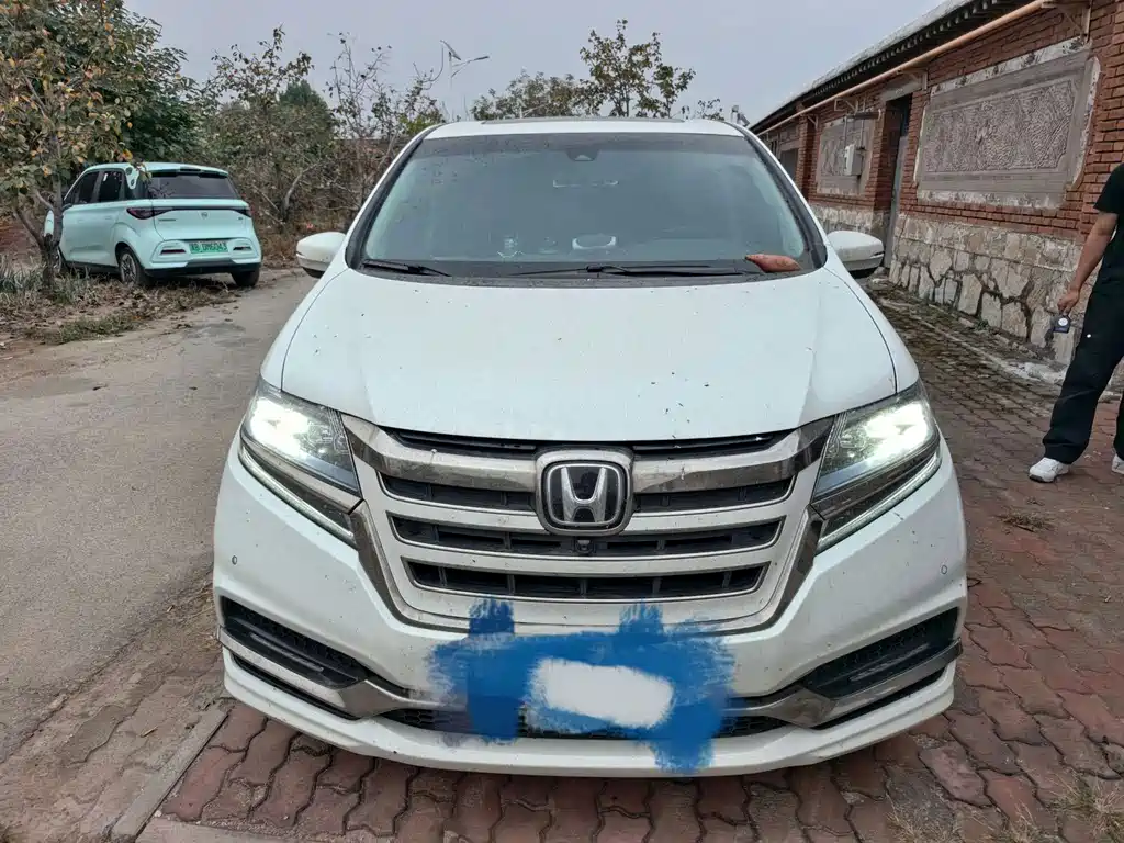 Honda Elysion — миниатюра 2