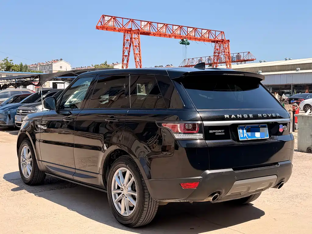 Land Rover Range Rover Sport 2017 3.0 SC V6 SE