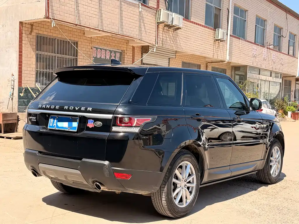 Land Rover Range Rover Sport 2017 3.0 SC V6 SE