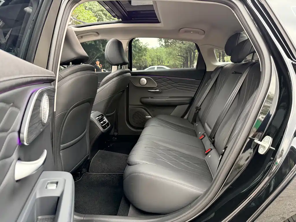 Chery Arrizo 8 PRO — миниатюра 5
