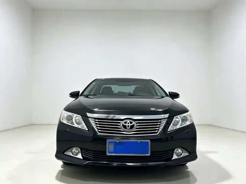 Toyota Camry 2012 2.5G Luxury