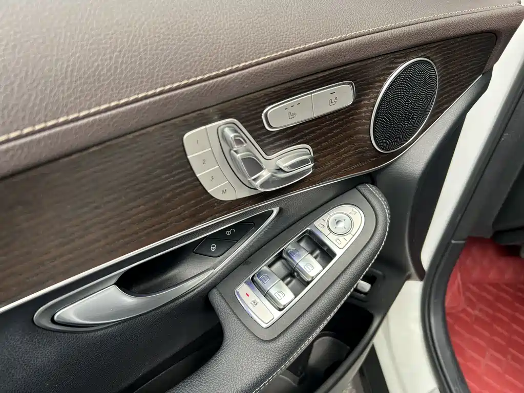 Mercedes-Benz GLC 2020 GLC 260 L 4MATIC Luxury