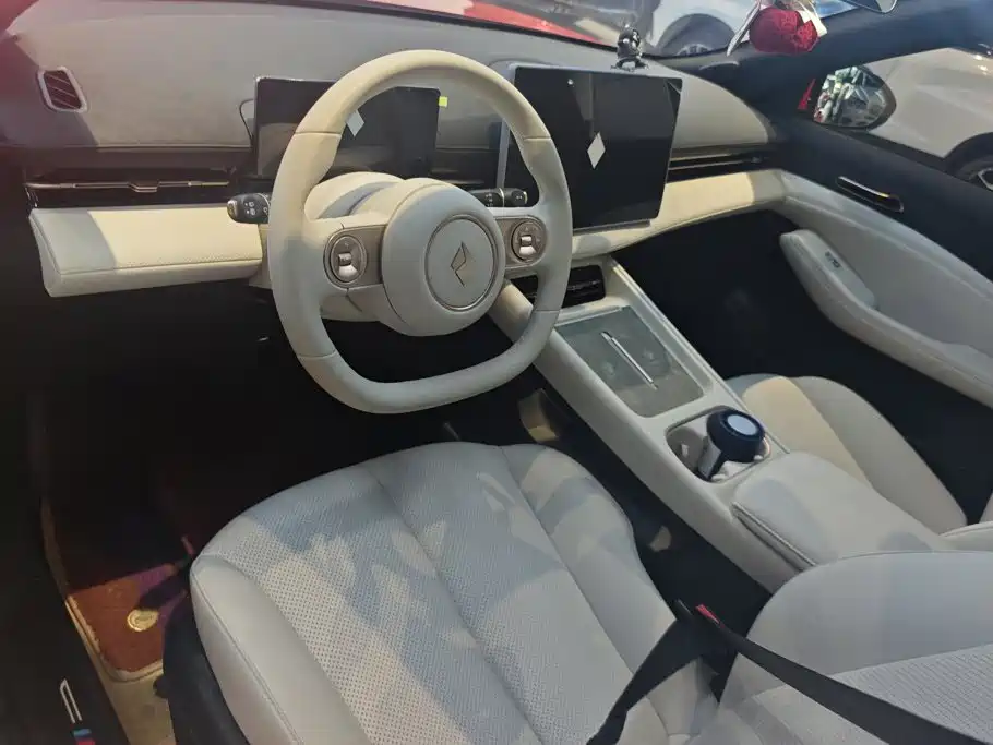 Baojun Yunhai — миниатюра 12