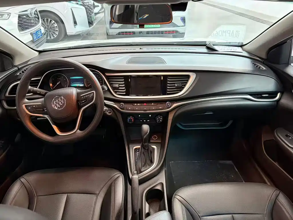 Buick Excelle — миниатюра 6