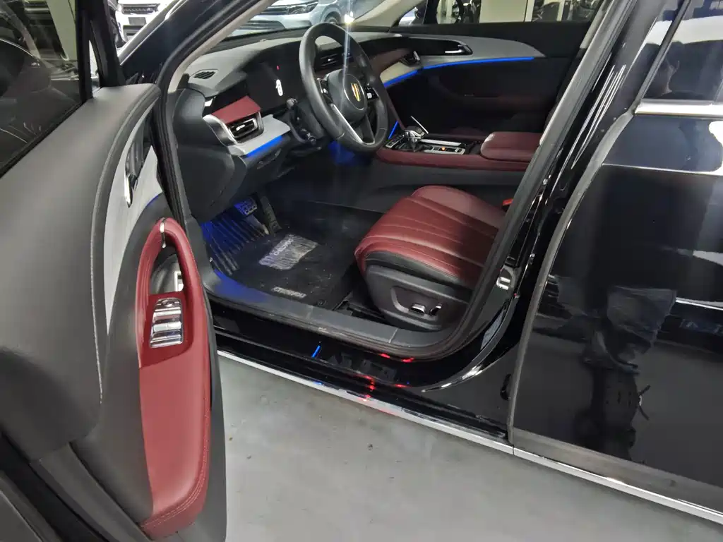 Hongqi Hongqi H5 — миниатюра 4