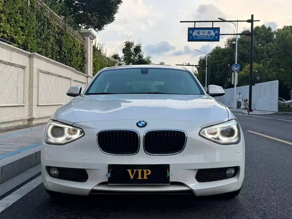 BMW 1 Series (Import) 118i Leading Type, фото 2