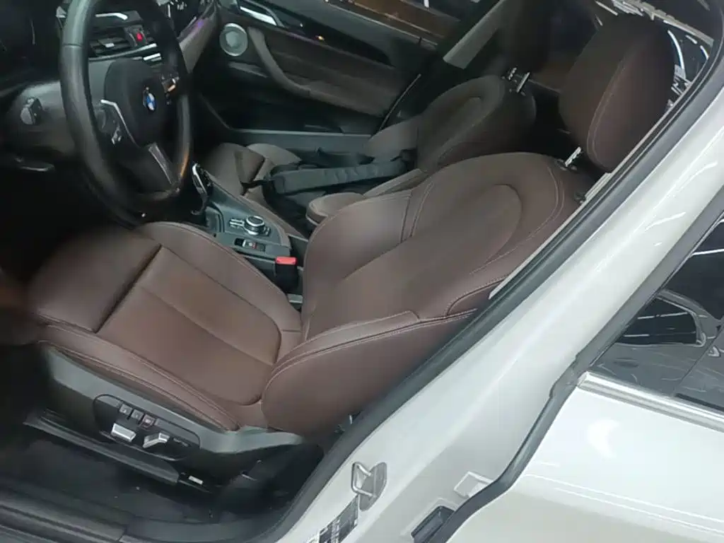 BMW X1 — миниатюра 15