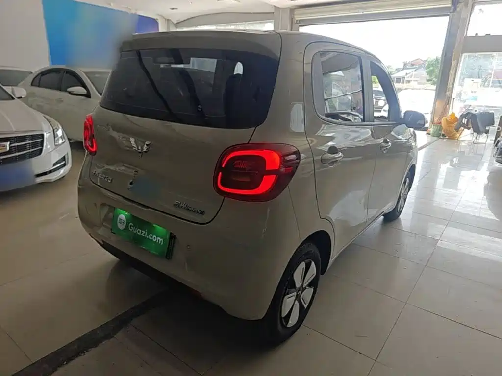 Wuling MINIEV — миниатюра 7